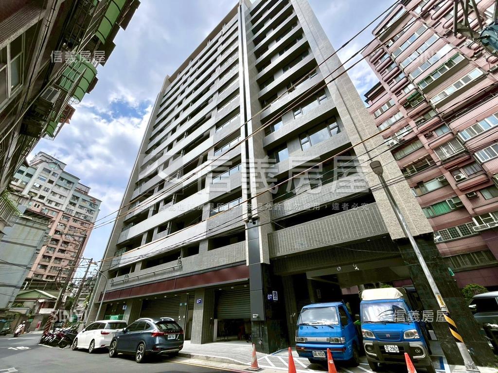 【新接】永和新兩房＋車位房屋室內格局與周邊環境