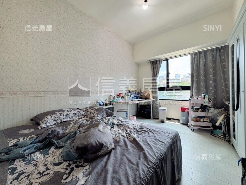 寓上逢甲☀️２房車位房屋室內格局與周邊環境