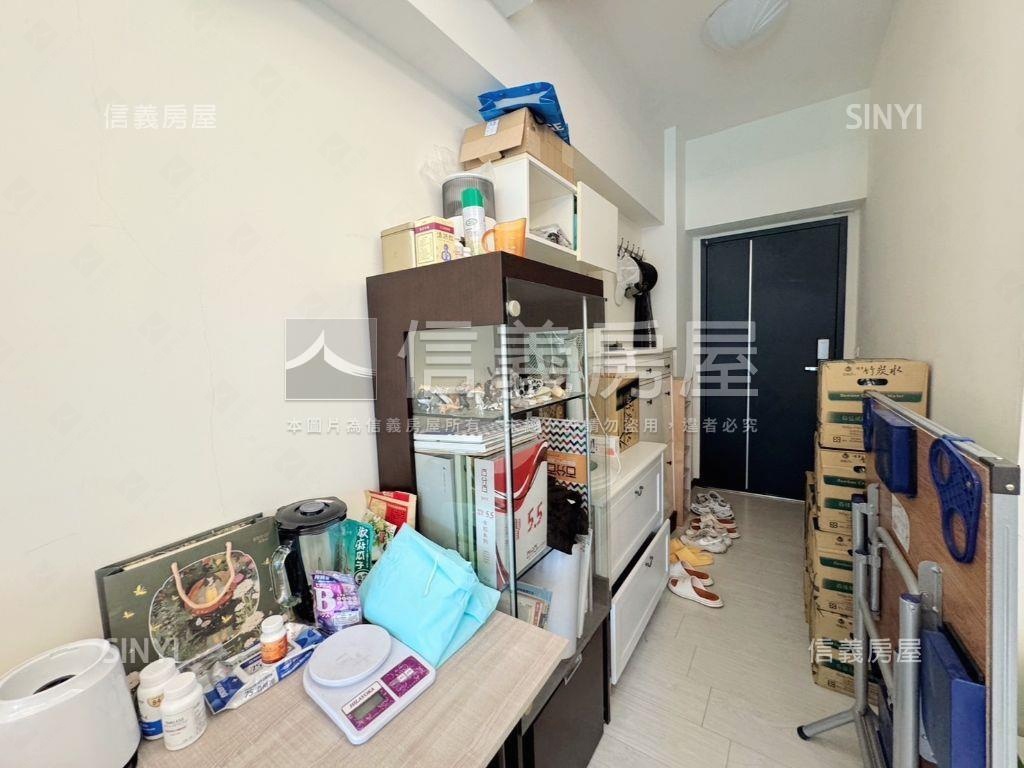 寓上逢甲☀️２房車位房屋室內格局與周邊環境