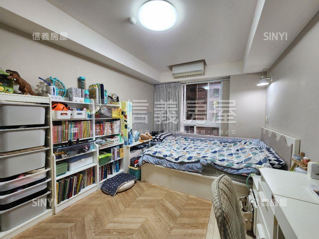 風格精美翡翠三房車位房屋室內格局與周邊環境