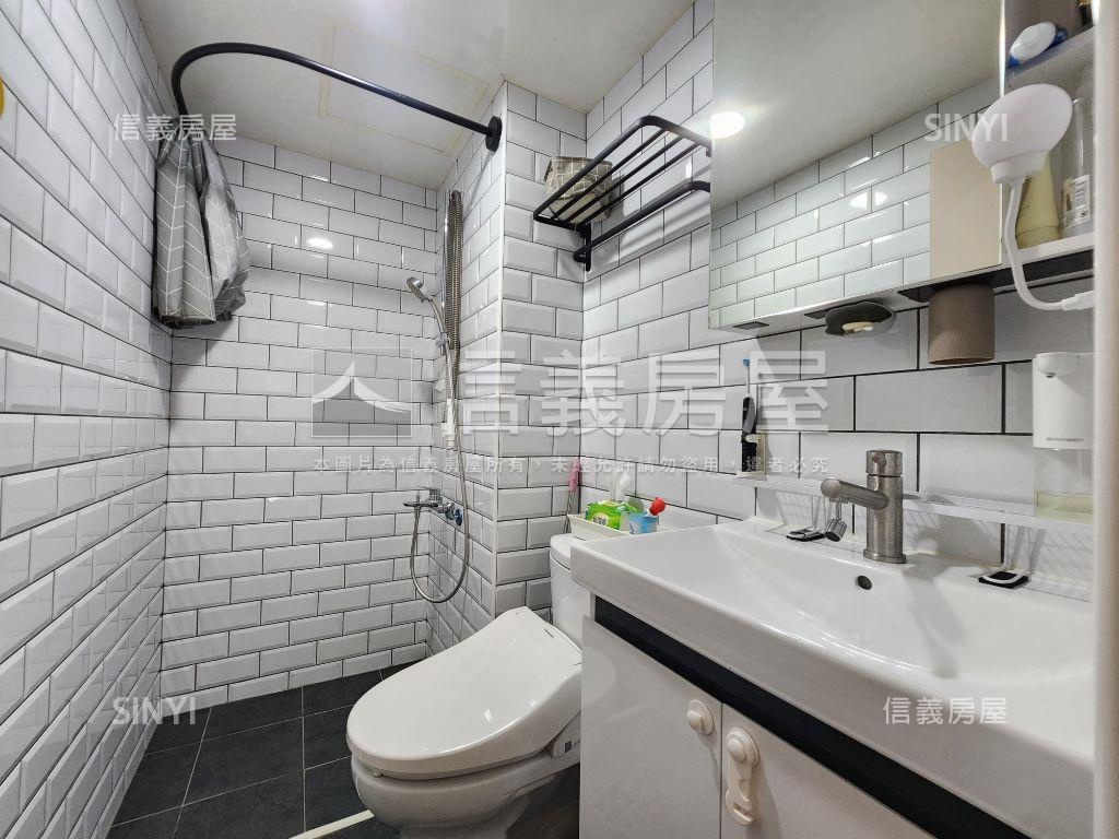 風格精美翡翠三房車位房屋室內格局與周邊環境