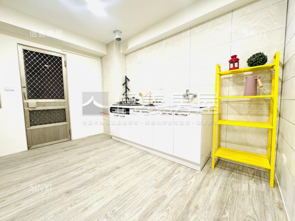 德昌中華１－３樓店住商用房屋室內格局與周邊環境