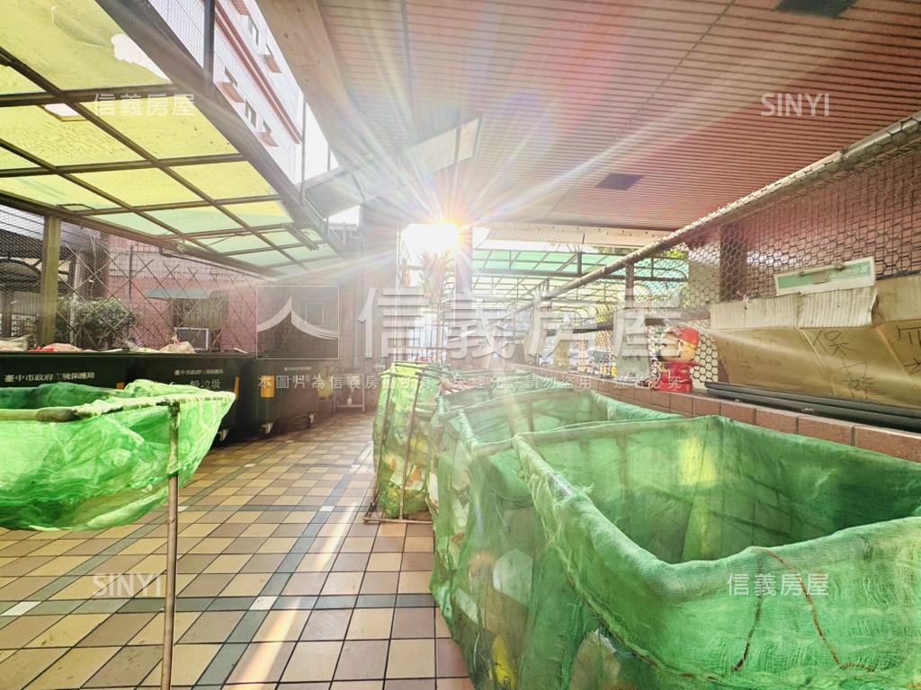 德昌中華１－３樓店住商用房屋室內格局與周邊環境