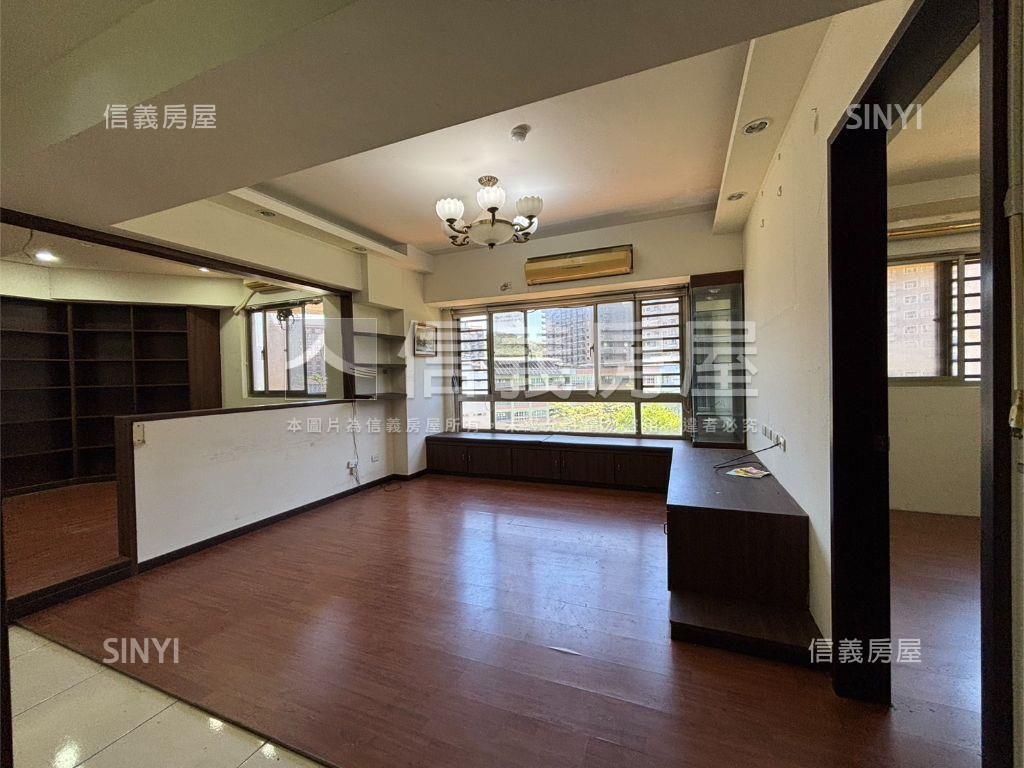 采都景觀邊間衛浴開窗房屋室內格局與周邊環境