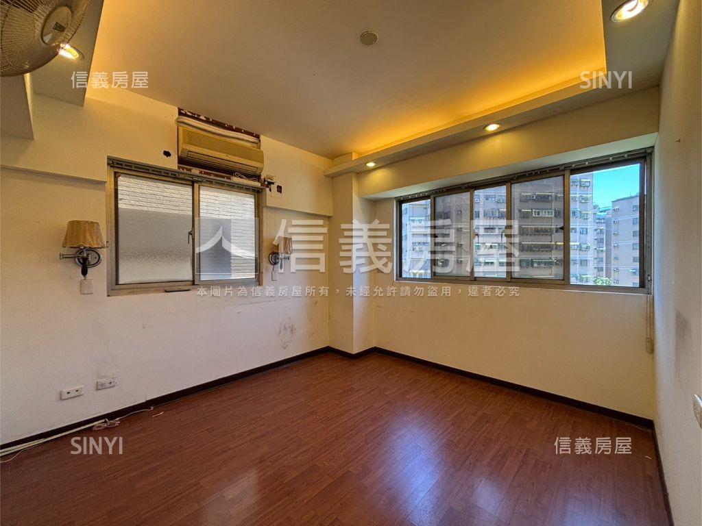 采都景觀邊間衛浴開窗房屋室內格局與周邊環境