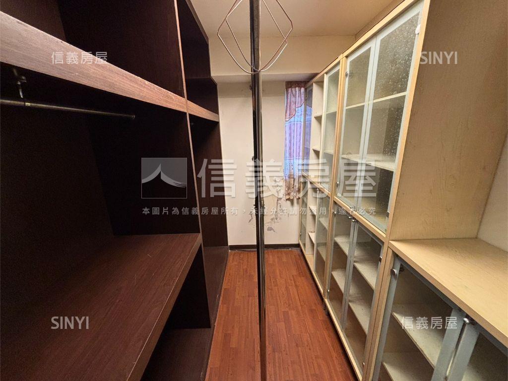 采都景觀邊間衛浴開窗房屋室內格局與周邊環境