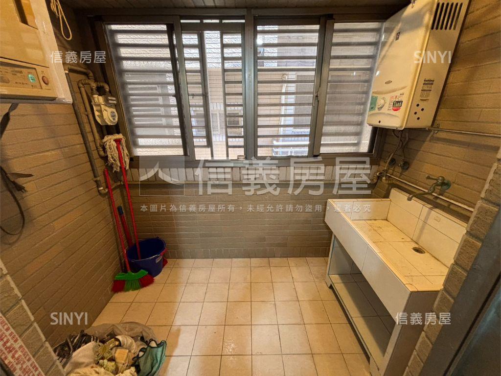 采都景觀邊間衛浴開窗房屋室內格局與周邊環境