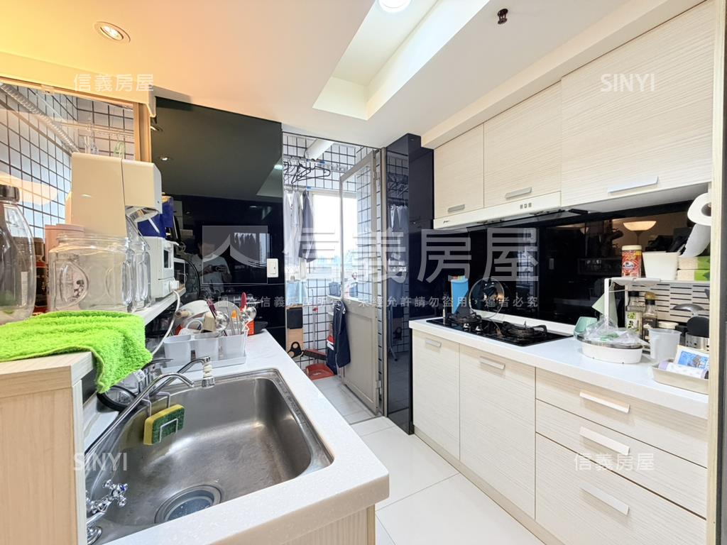 冠鈞營造不老林園高樓三房房屋室內格局與周邊環境