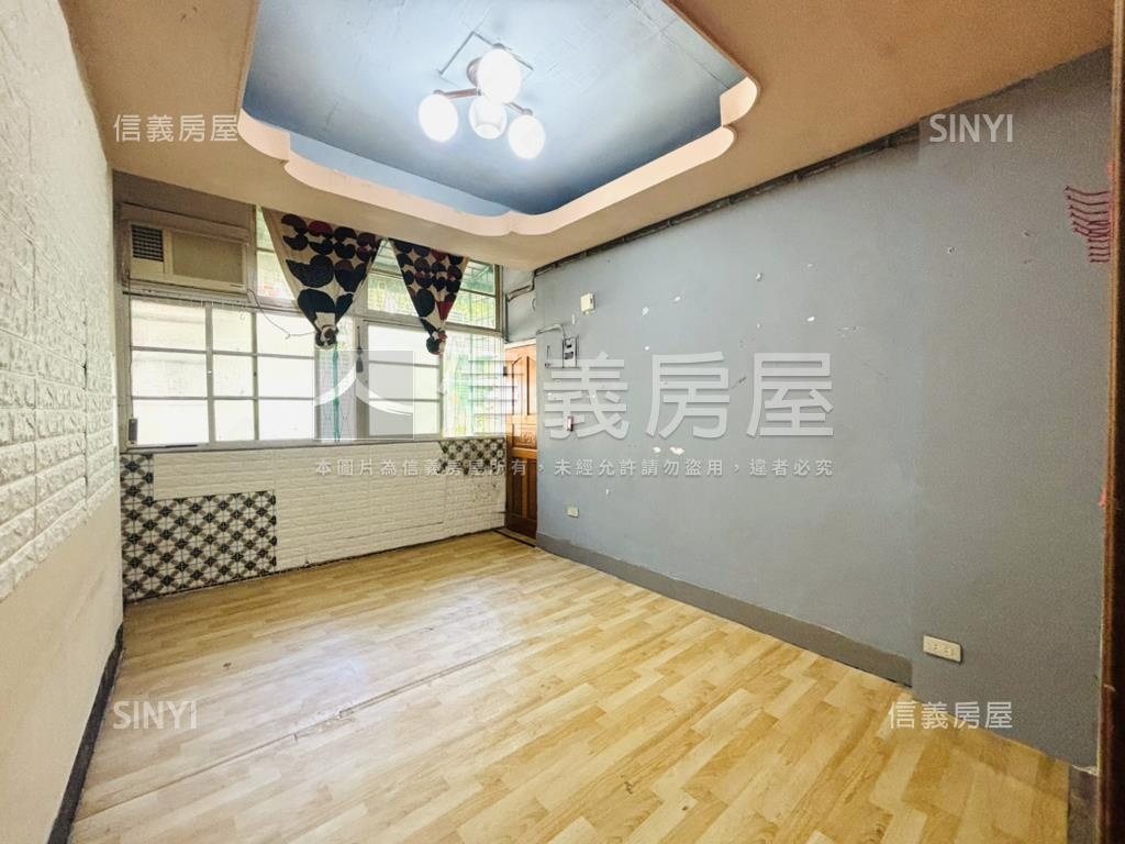 低總新婚小資公寓二樓房屋室內格局與周邊環境