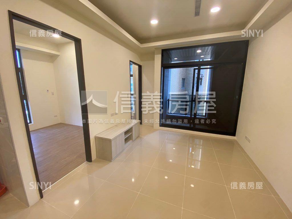 新接【耕云】高樓兩房坡車房屋室內格局與周邊環境