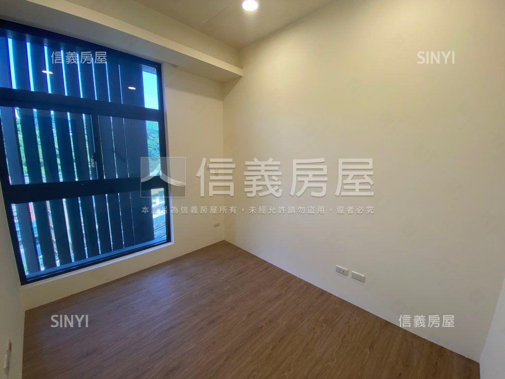 新接【耕云】高樓兩房坡車房屋室內格局與周邊環境