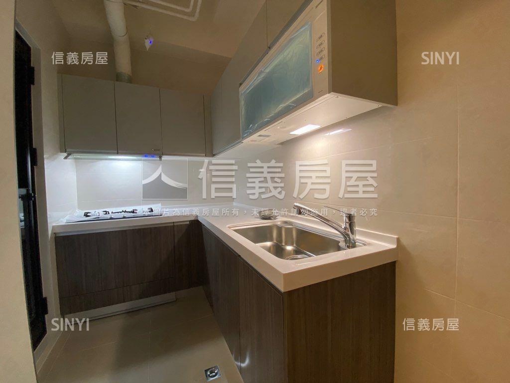 新接【耕云】高樓兩房坡車房屋室內格局與周邊環境