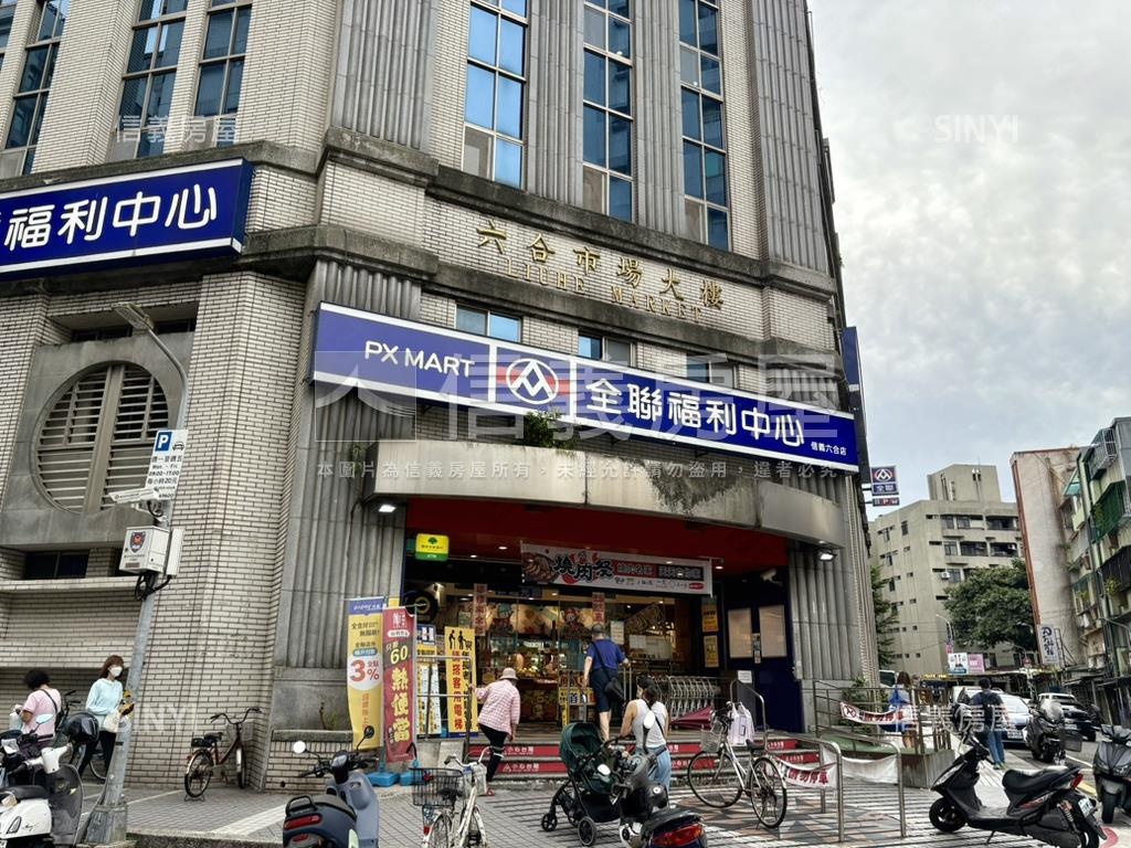 信義紅線捷運邊間華廈三房房屋室內格局與周邊環境