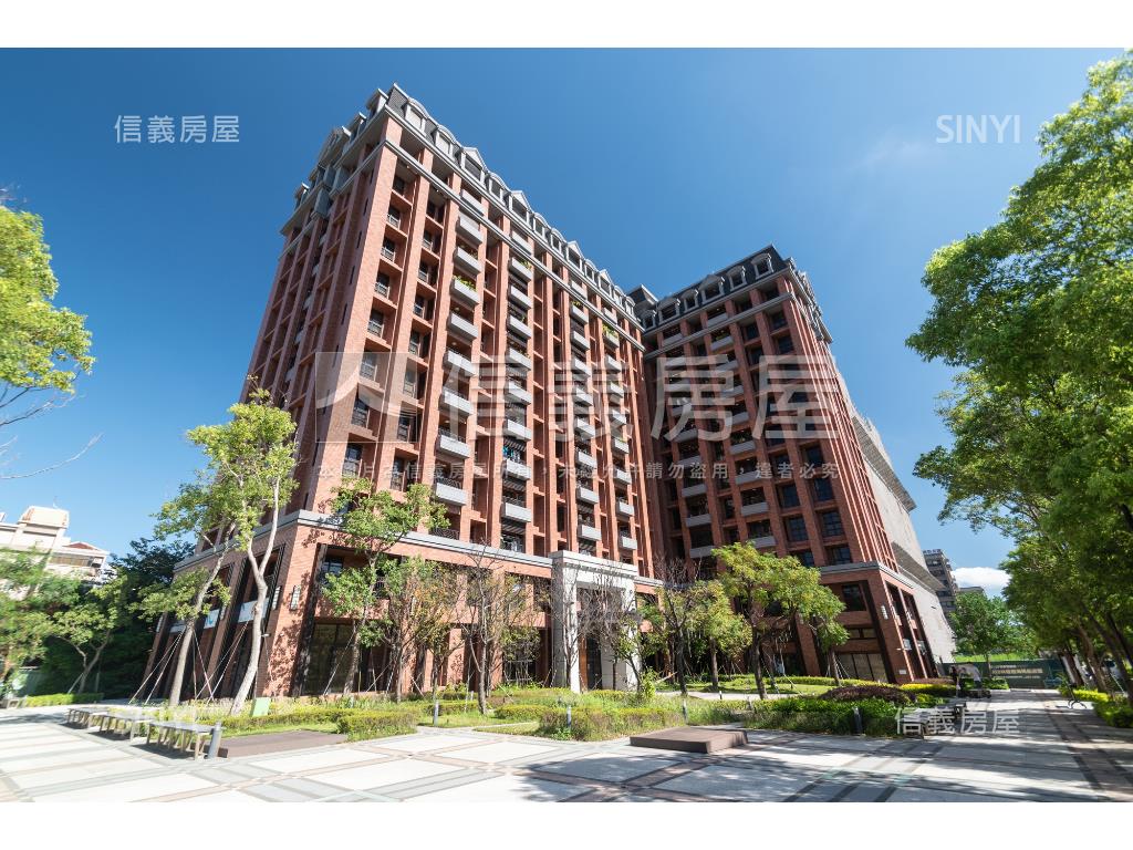 英倫花園景觀三房車位房屋室內格局與周邊環境