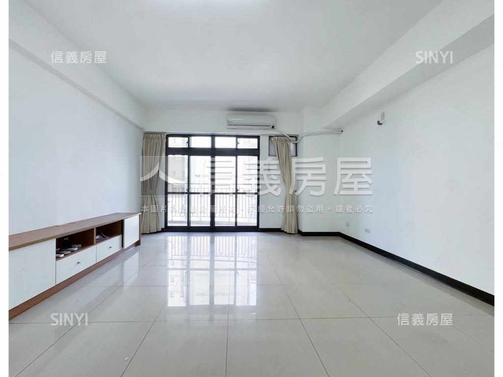 華夏金城大四房房屋室內格局與周邊環境