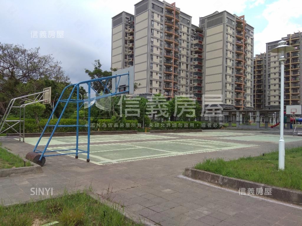 華夏金城大四房房屋室內格局與周邊環境
