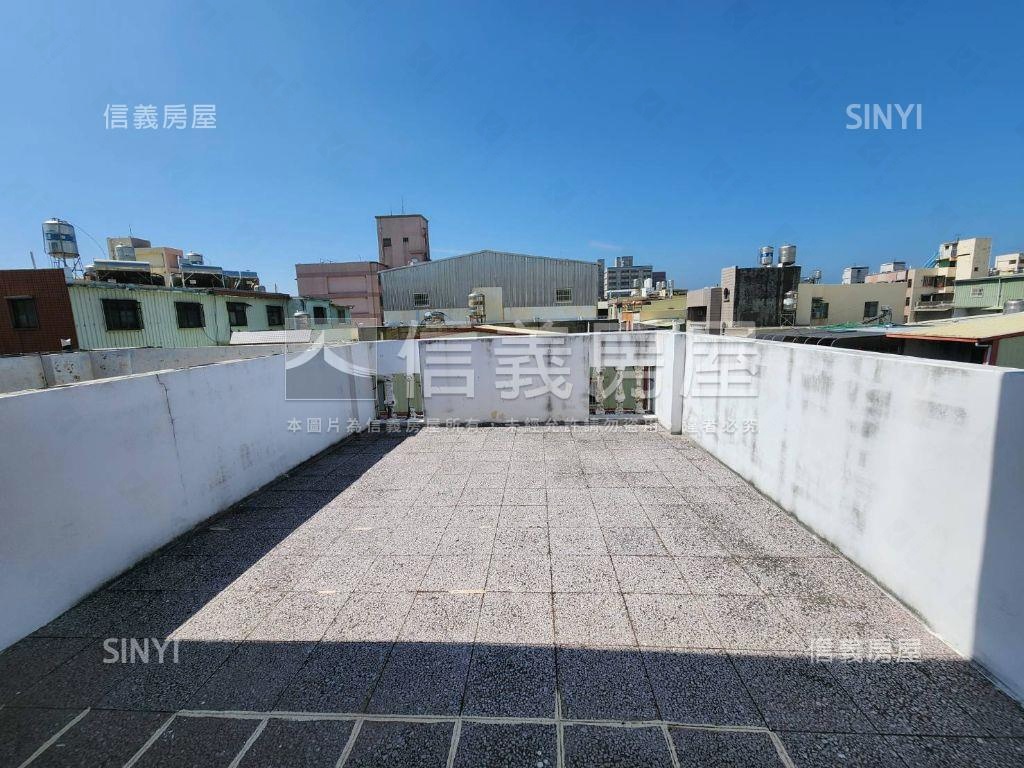 草衙正四樓車庫透天房屋室內格局與周邊環境