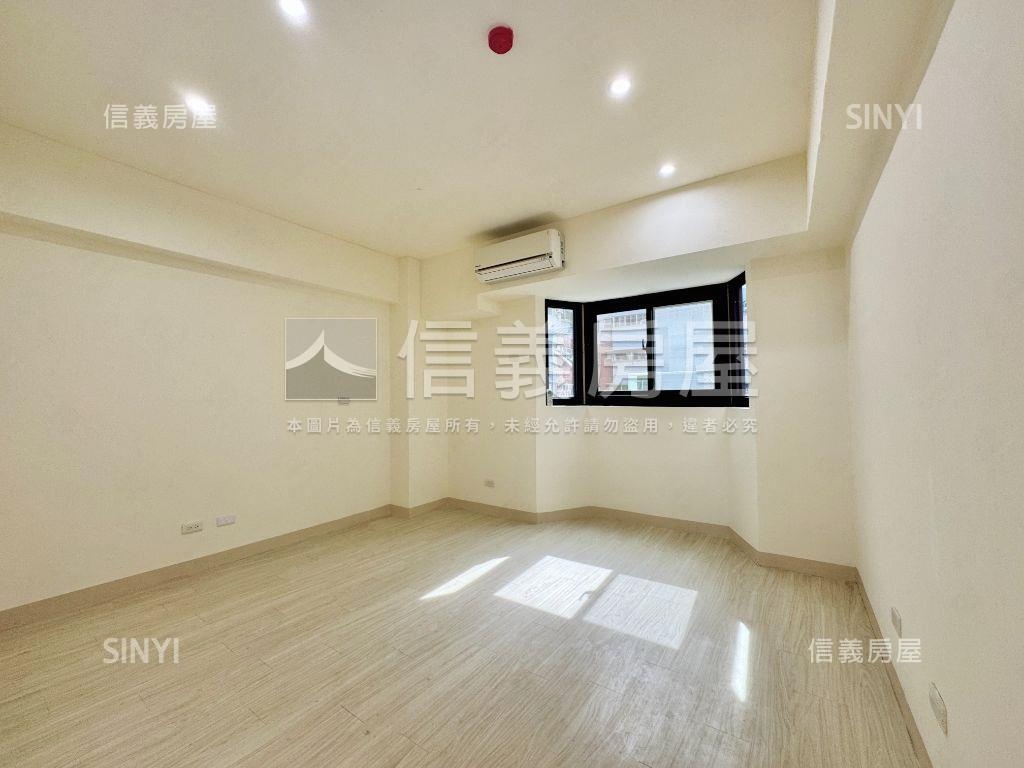 復國商圈雙陽台整新三房房屋室內格局與周邊環境