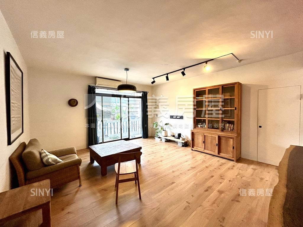 天母芝玉美寓頂加房屋室內格局與周邊環境