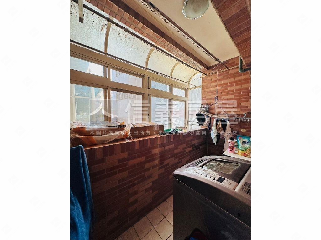 河畔高樓富貴金雞母房屋室內格局與周邊環境