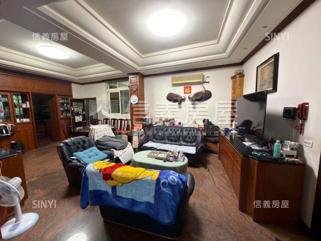 大地坪土地電梯透天房屋室內格局與周邊環境