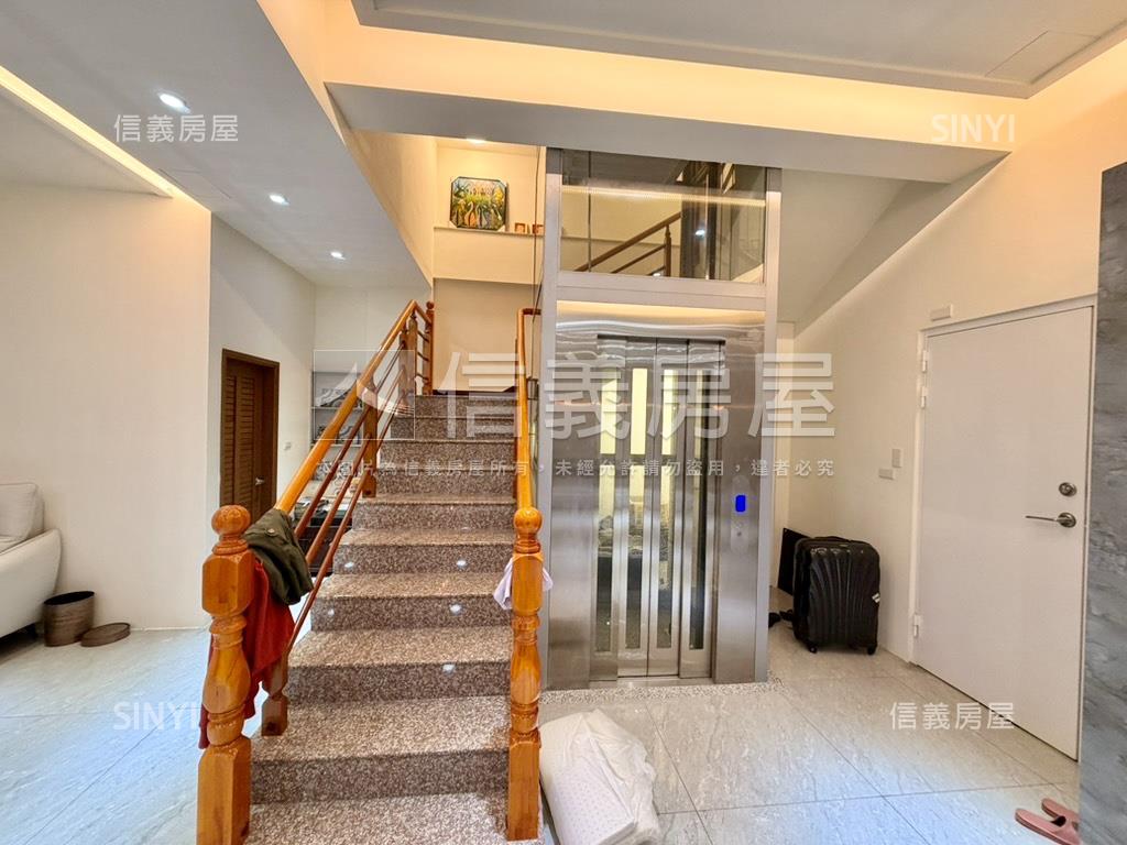 采舍大地坪邊間電梯別墅房屋室內格局與周邊環境