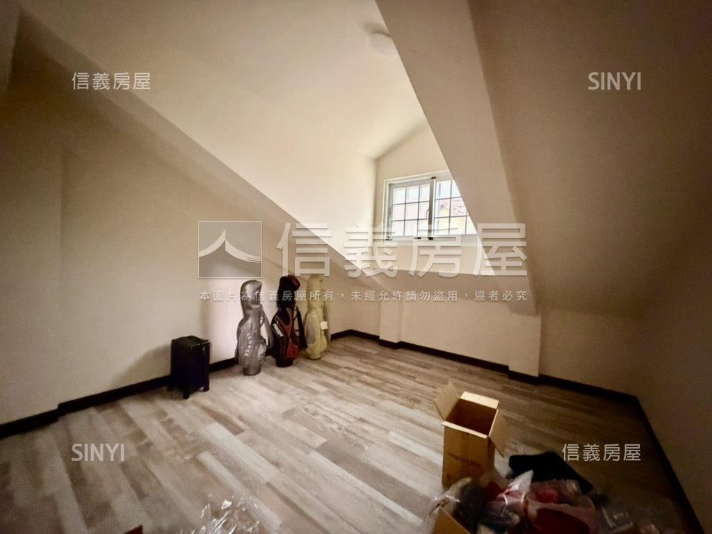 采舍大地坪邊間電梯別墅房屋室內格局與周邊環境