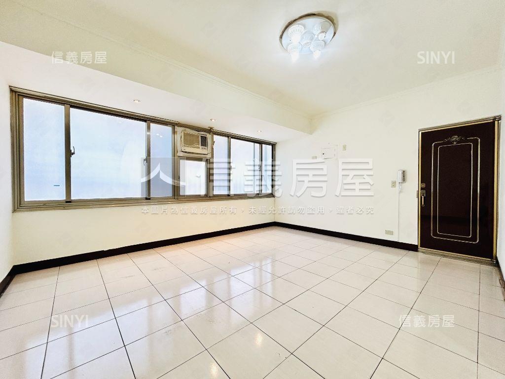 榮星花園方正美宅房屋室內格局與周邊環境