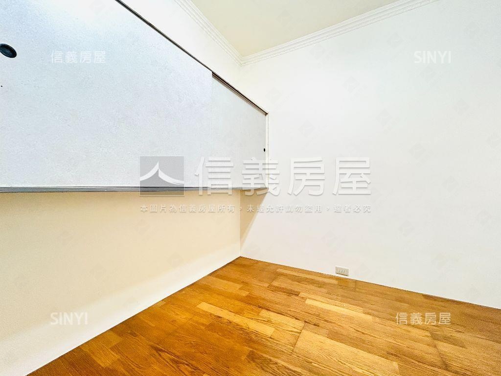 榮星花園方正美宅房屋室內格局與周邊環境