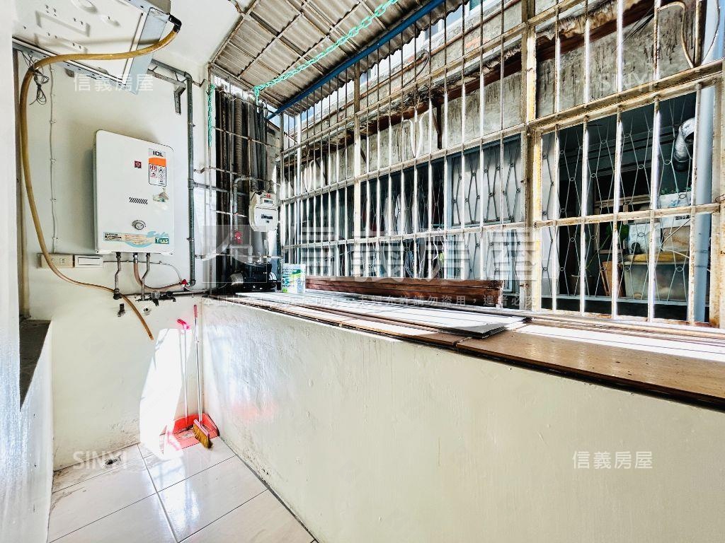 榮星花園方正美宅房屋室內格局與周邊環境