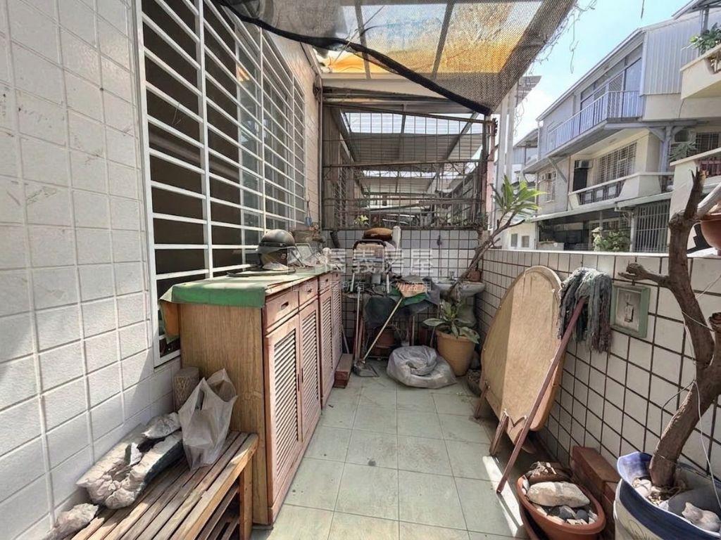 崇學書香寬宅房屋室內格局與周邊環境
