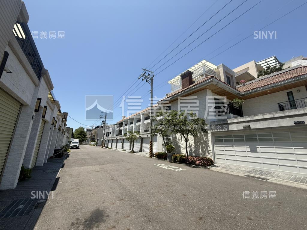 安南區輕屋齡傳統孝親車墅房屋室內格局與周邊環境