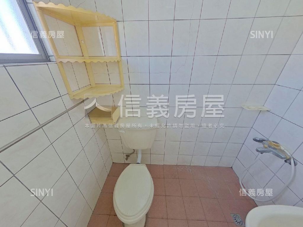 急售！便宜活路朝南透店房屋室內格局與周邊環境