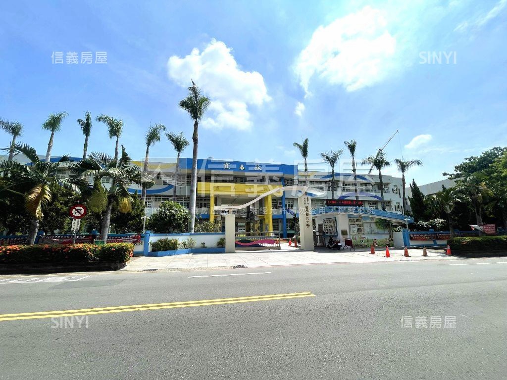 急售！便宜活路朝南透店房屋室內格局與周邊環境