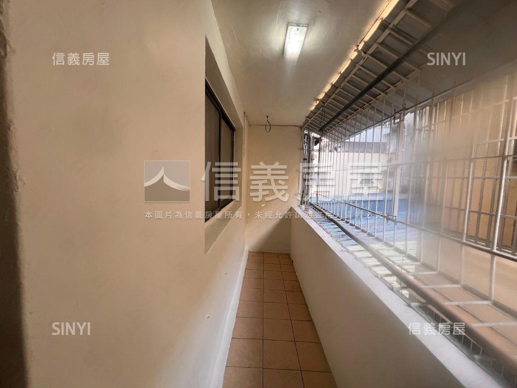 金獅湖優質透天房屋室內格局與周邊環境