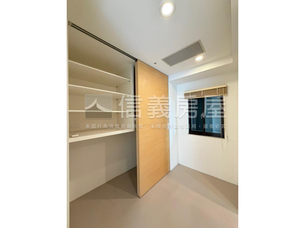頤荷園大器美居房屋室內格局與周邊環境