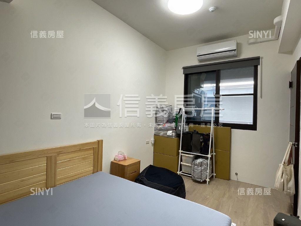 南科首選次頂樓兩房車位房屋室內格局與周邊環境