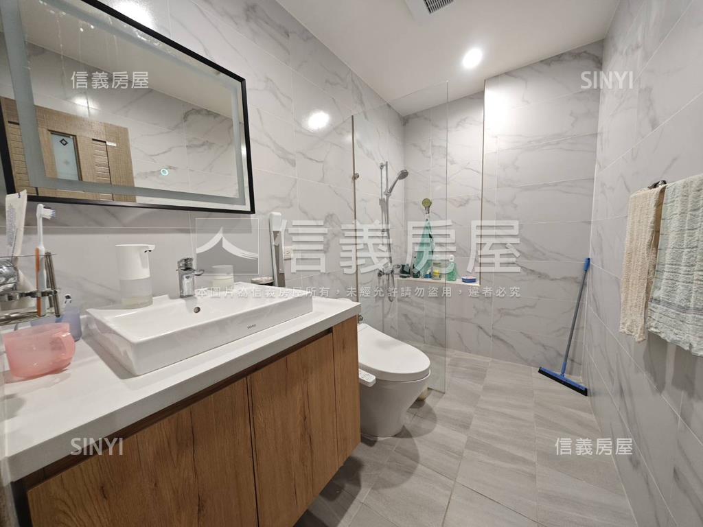 裕善街臨路透天房屋室內格局與周邊環境