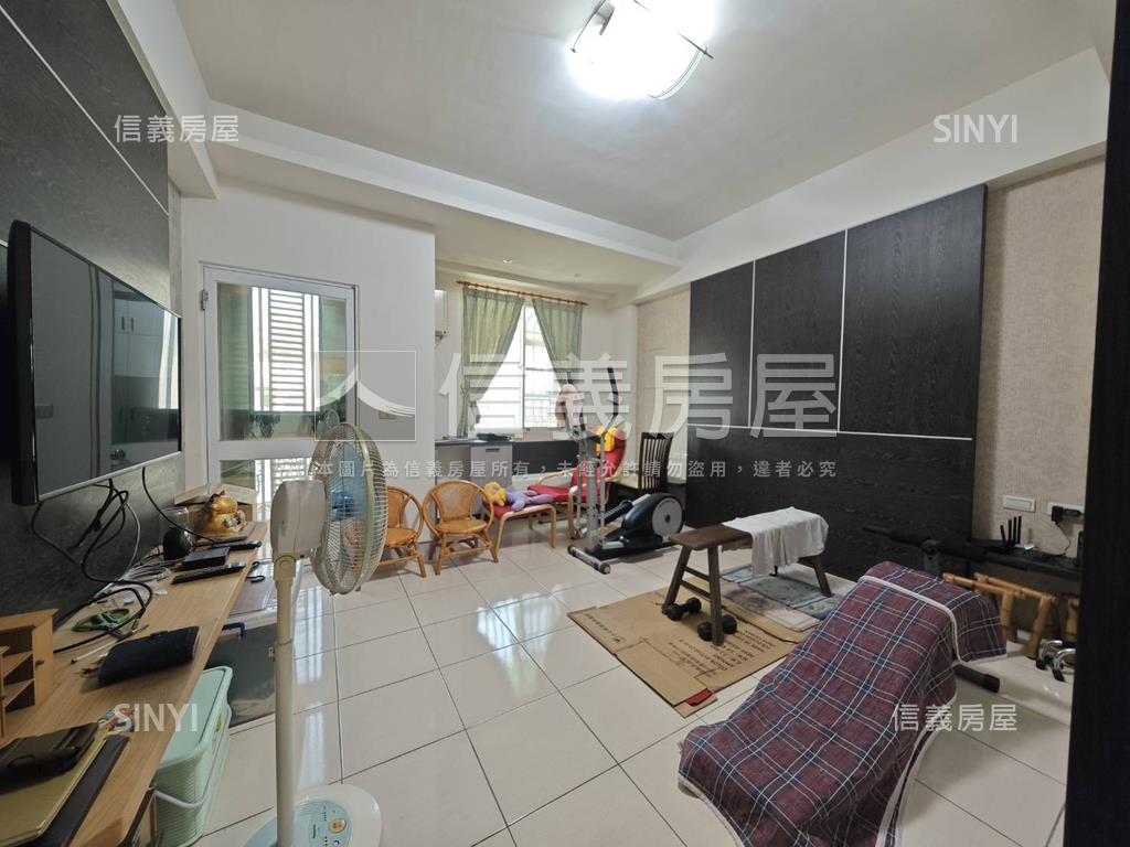 裕善街臨路透天房屋室內格局與周邊環境