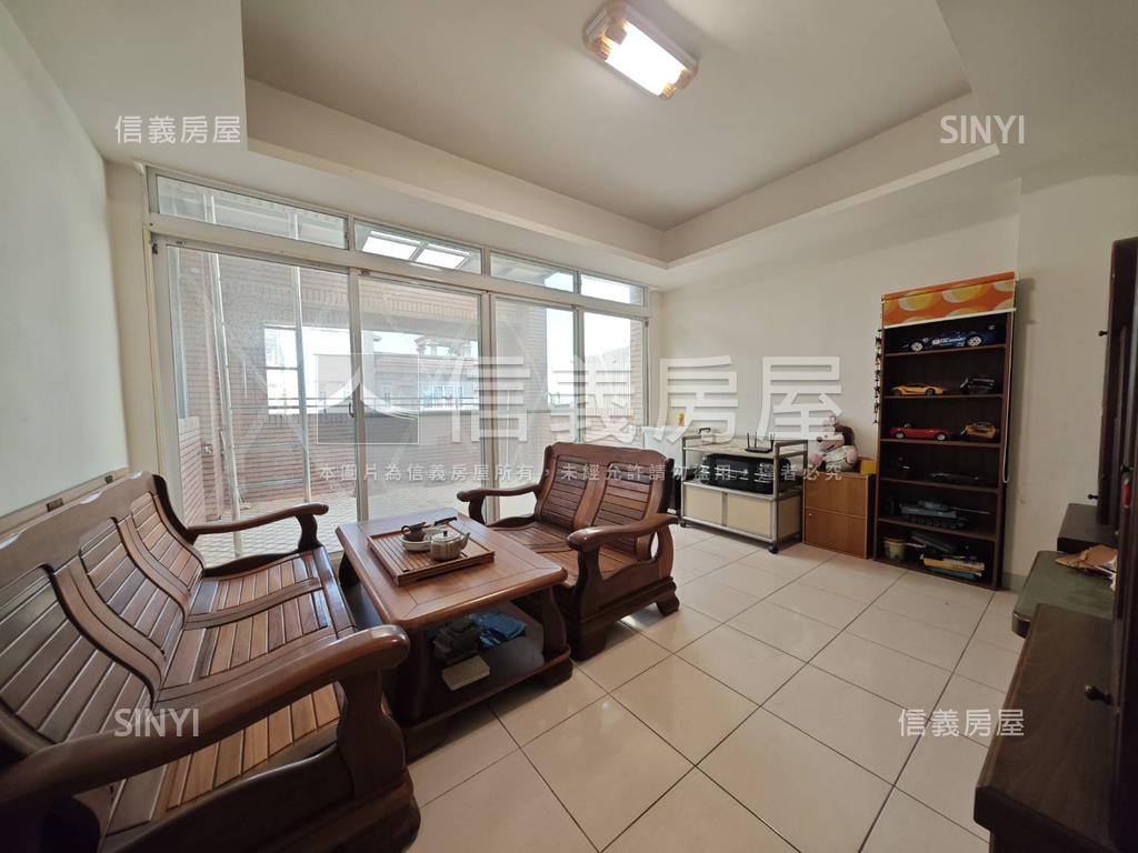 裕善街臨路透天房屋室內格局與周邊環境