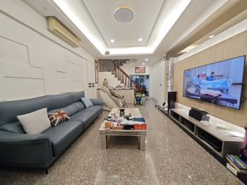 裕善街臨路透天