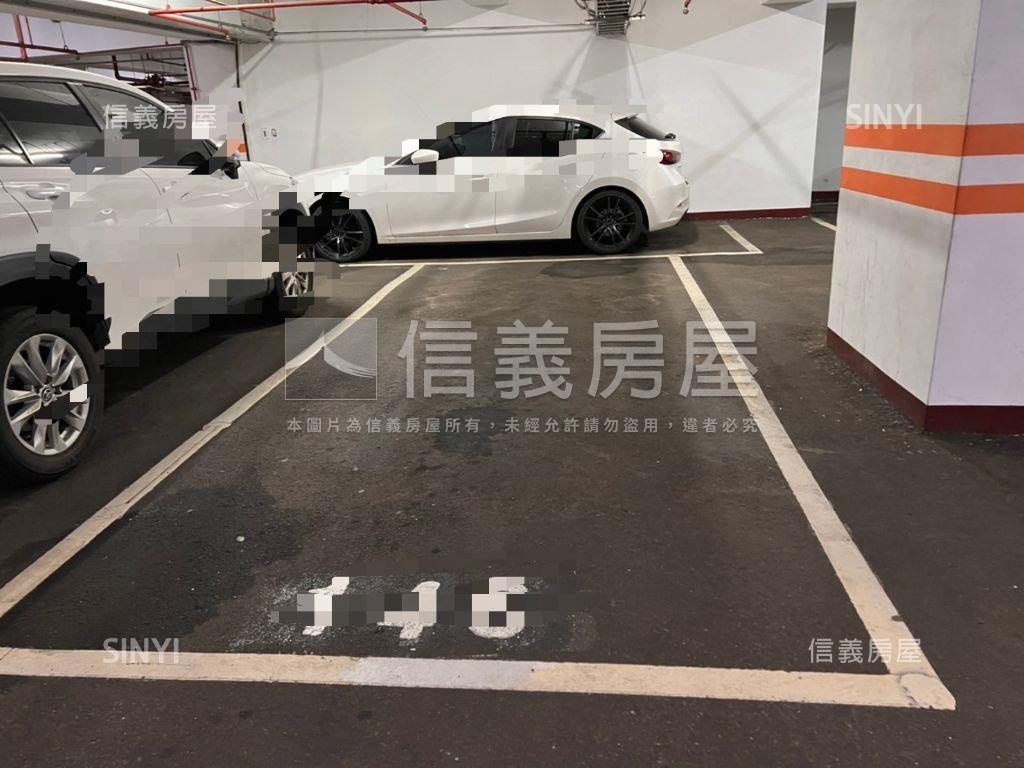 摩天鎮３房車位福氣屋房屋室內格局與周邊環境