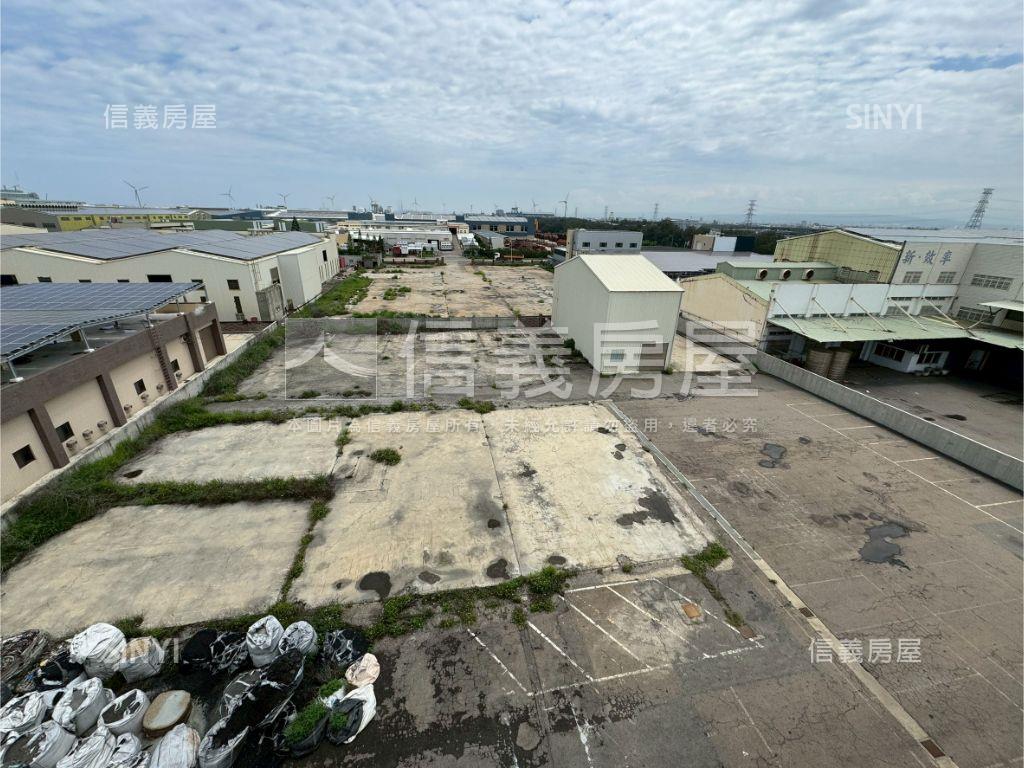 彰濱地約３４６２坪廠房房屋室內格局與周邊環境