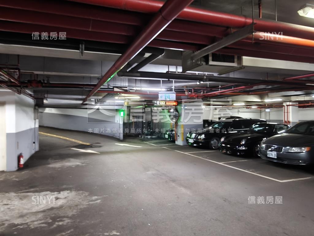 健安美景美妝高樓房屋室內格局與周邊環境