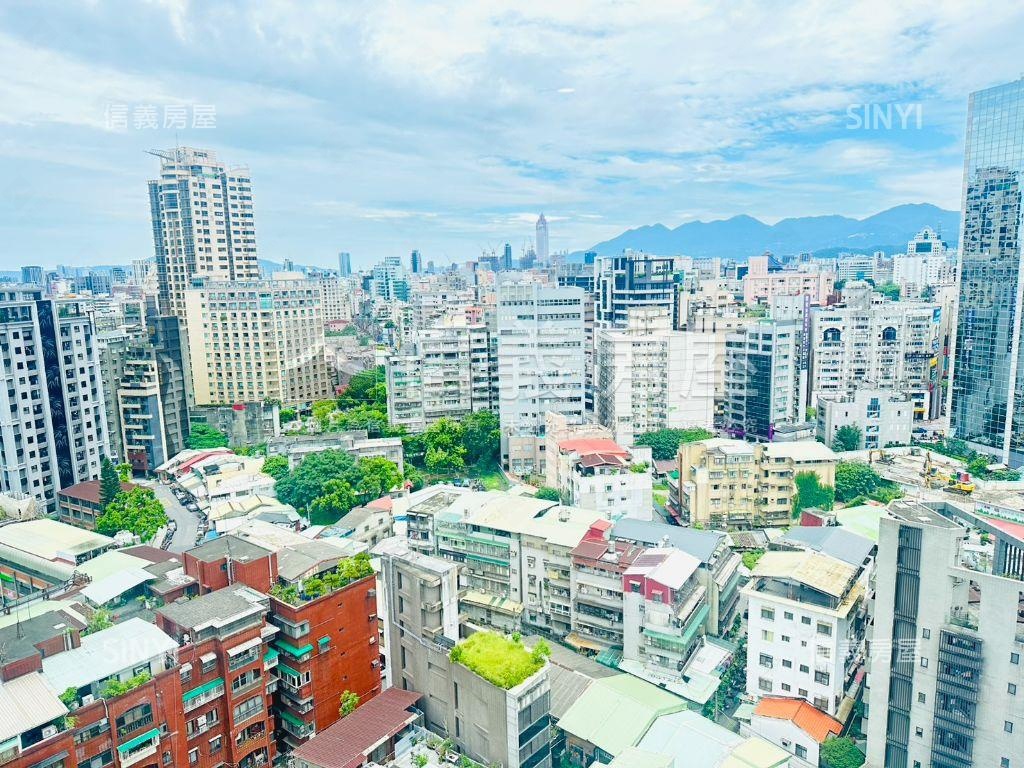 阿曼學學★高樓兩房房屋室內格局與周邊環境