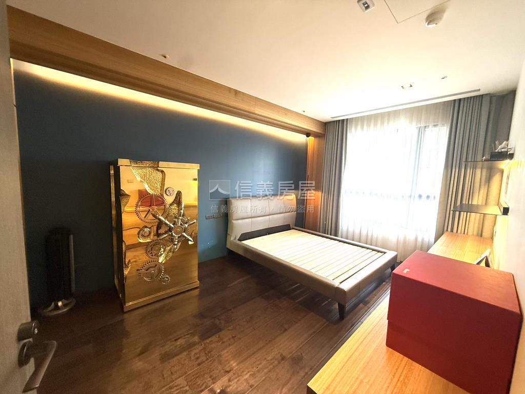 五峰鑫洋百景精致裝潢房屋室內格局與周邊環境