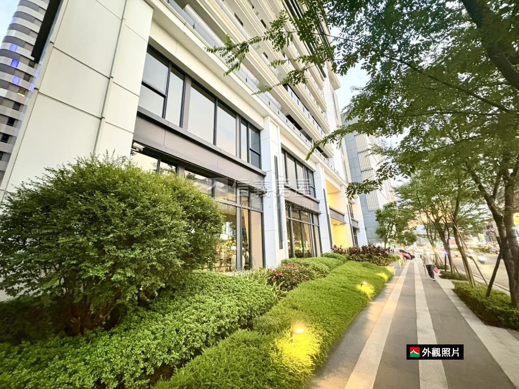 五峰鑫洋百景精致裝潢房屋室內格局與周邊環境
