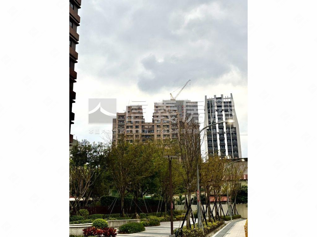 新莊站旁日系質感景觀戶房屋室內格局與周邊環境