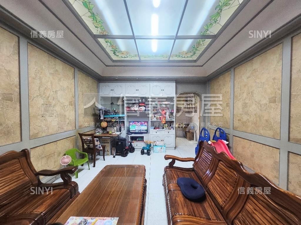 安平近公園透天房屋室內格局與周邊環境