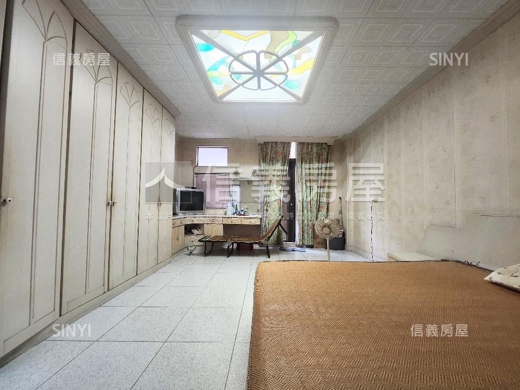 安平近公園透天房屋室內格局與周邊環境